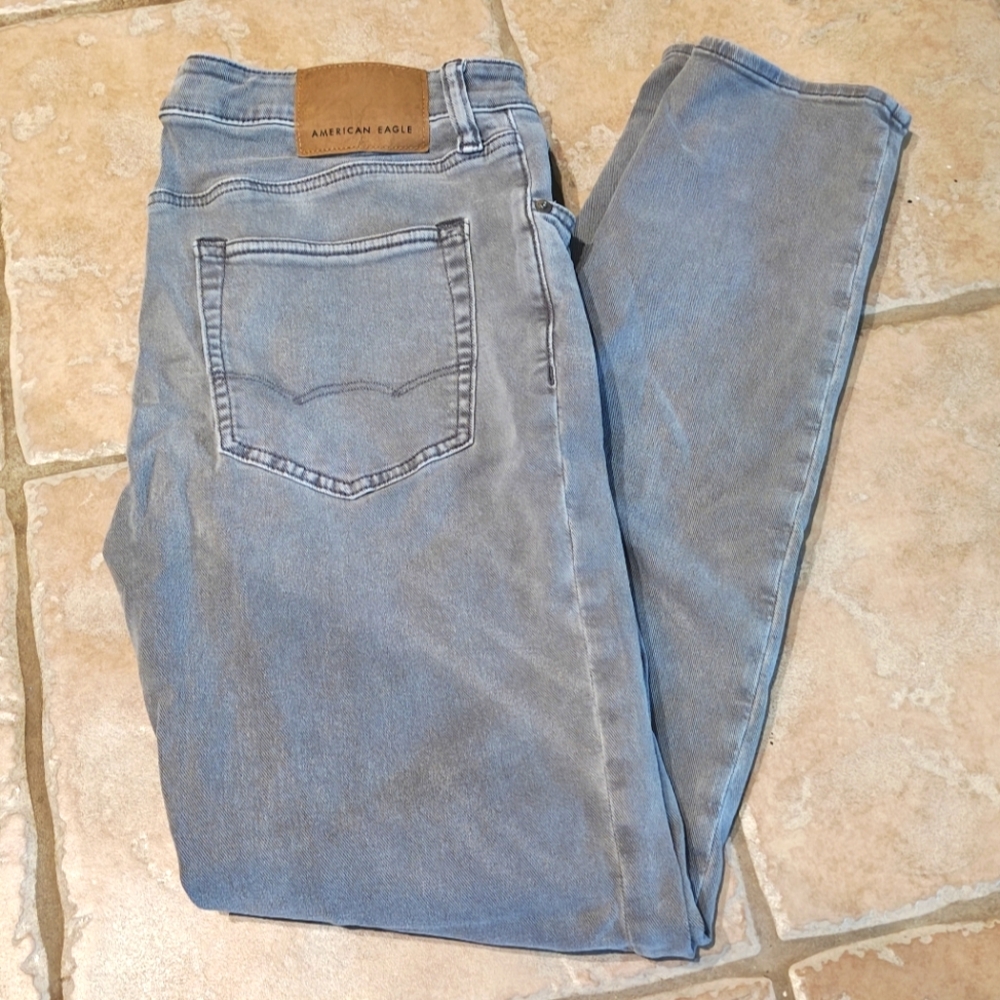 American Eagle Gray Flex Jeans